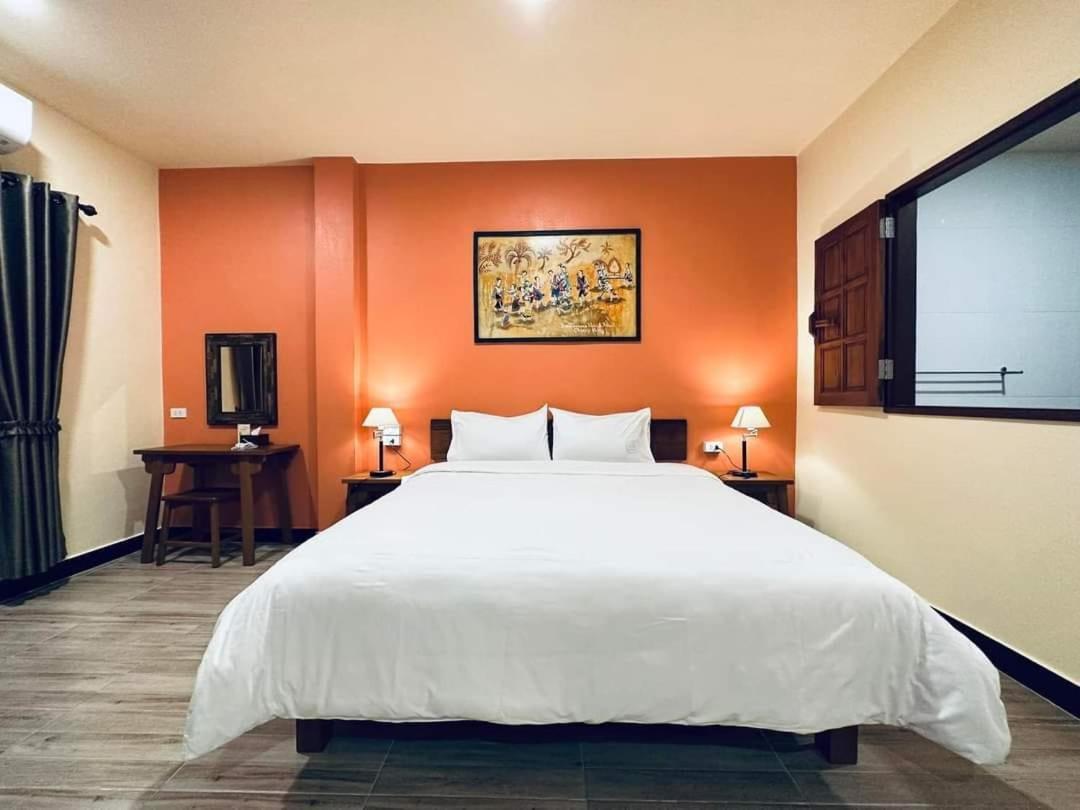Baan Sakuna Hotel Chiang Khong Esterno foto